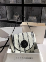 Jacoponnus® Γυναικεία Τσάντα ώμου / χειρός 8,8LT 9A018 (Striped Wolf black and white Wool) - Image 3